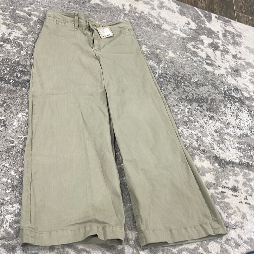 Light green,